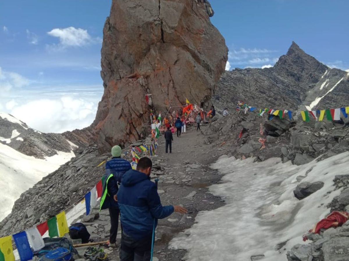 Shrikhand Mahadev Peak Trek (4)